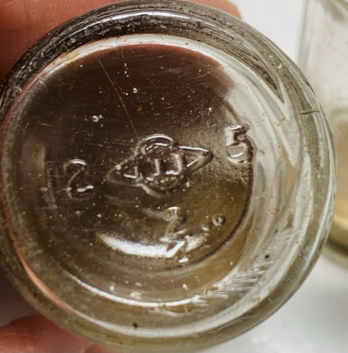 Mike Lyman’s Grill Los Angeles California Mini Jars (48) - Picture 2 of 3