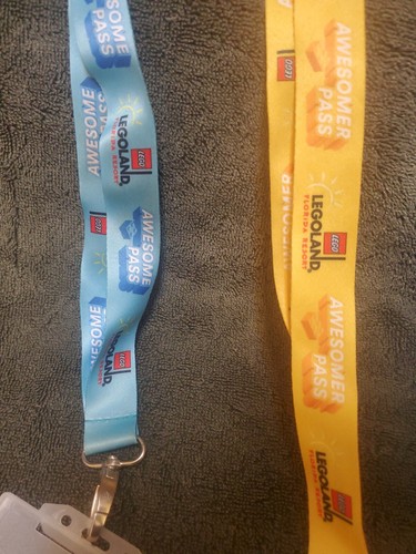 Lot of 3 Legoland Florida Resort Yellow Blue Lanyards - Picture 3 of 3