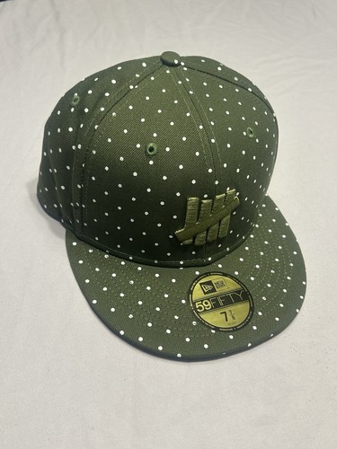 NEW ERA 59FIFTY Fitted Cap Size 7 7/8 Green UNDEFEATED LOGO Streetwear 100% POLY