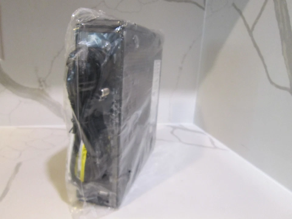 Ubee DVW3201B Wireless Wi-Fi Cable Modem R Outer & Power Cord - Image 4 of 4