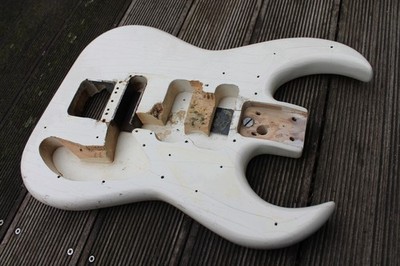 Vintage Burns Bison Bass Body 60er Jahre Bassguitar Bassgitarre Korpus Rezo-tube