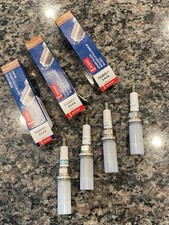 Qty 4 - New DENSO FK20HR11 3426 - Spark Plugs...