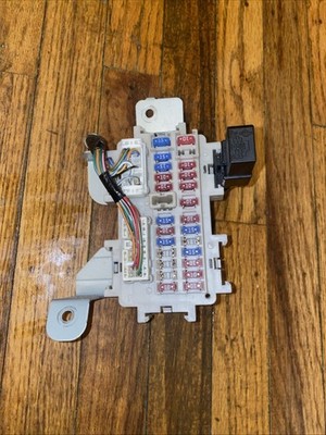 03 04 05 06 07 Nissan Murano Engine Junction Relay Fuse Box Unit Block OEM