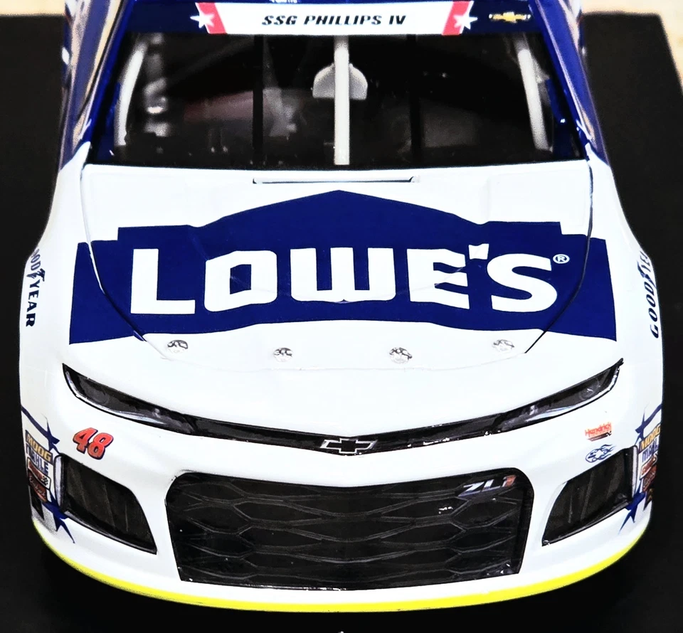 2018 #48 Jimmie Johnson Lowe's Patriotic Camaro ZL1 Coca-Cola 600 1:24 diecast Foto 3 de 4