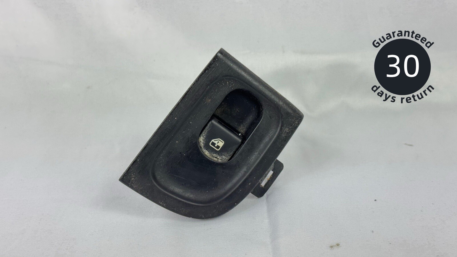 Maserati Quattroporte M139 Window Switch Control Rear Left Side 188259 OEM 03-13