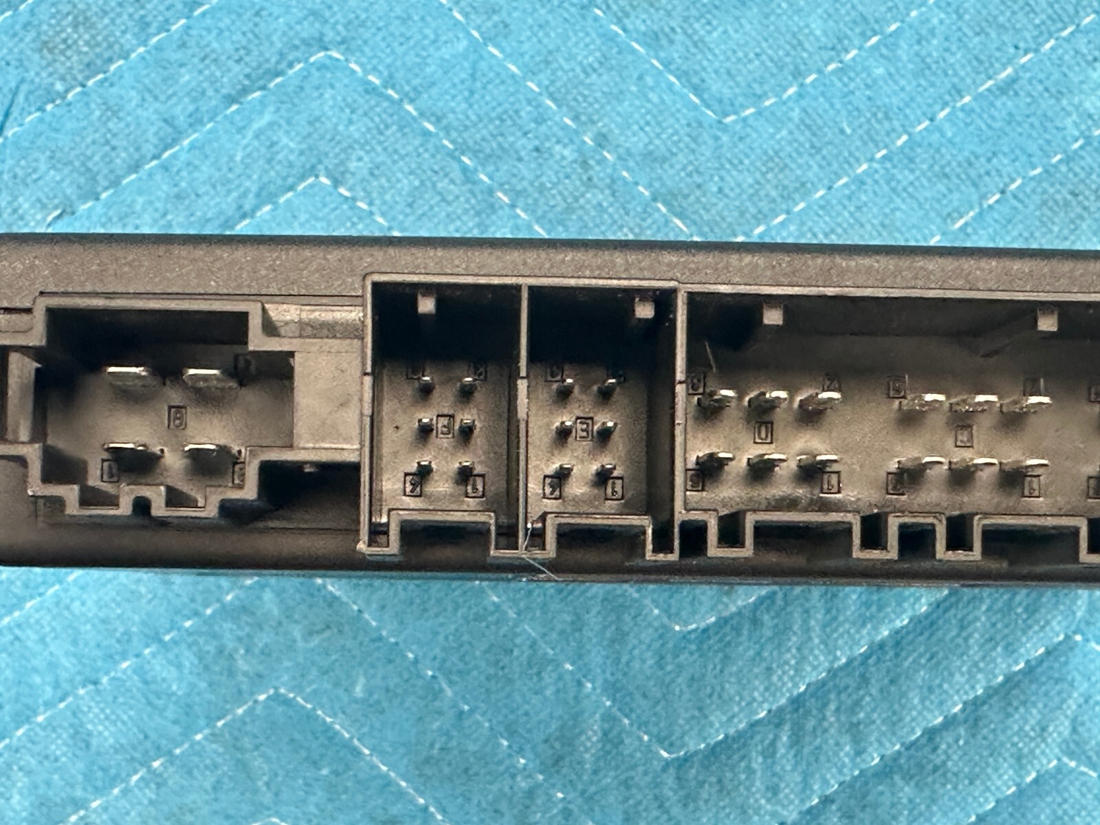 Bentley Cont Flying Spur Rear Seat Control Module 3D0959860CA 29k 2006-2012 OEM