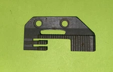 *USED* 161188-SINGER (GENERIC) FEED DOG-FOR SEWING MACHINES-FREE SHIPPING*