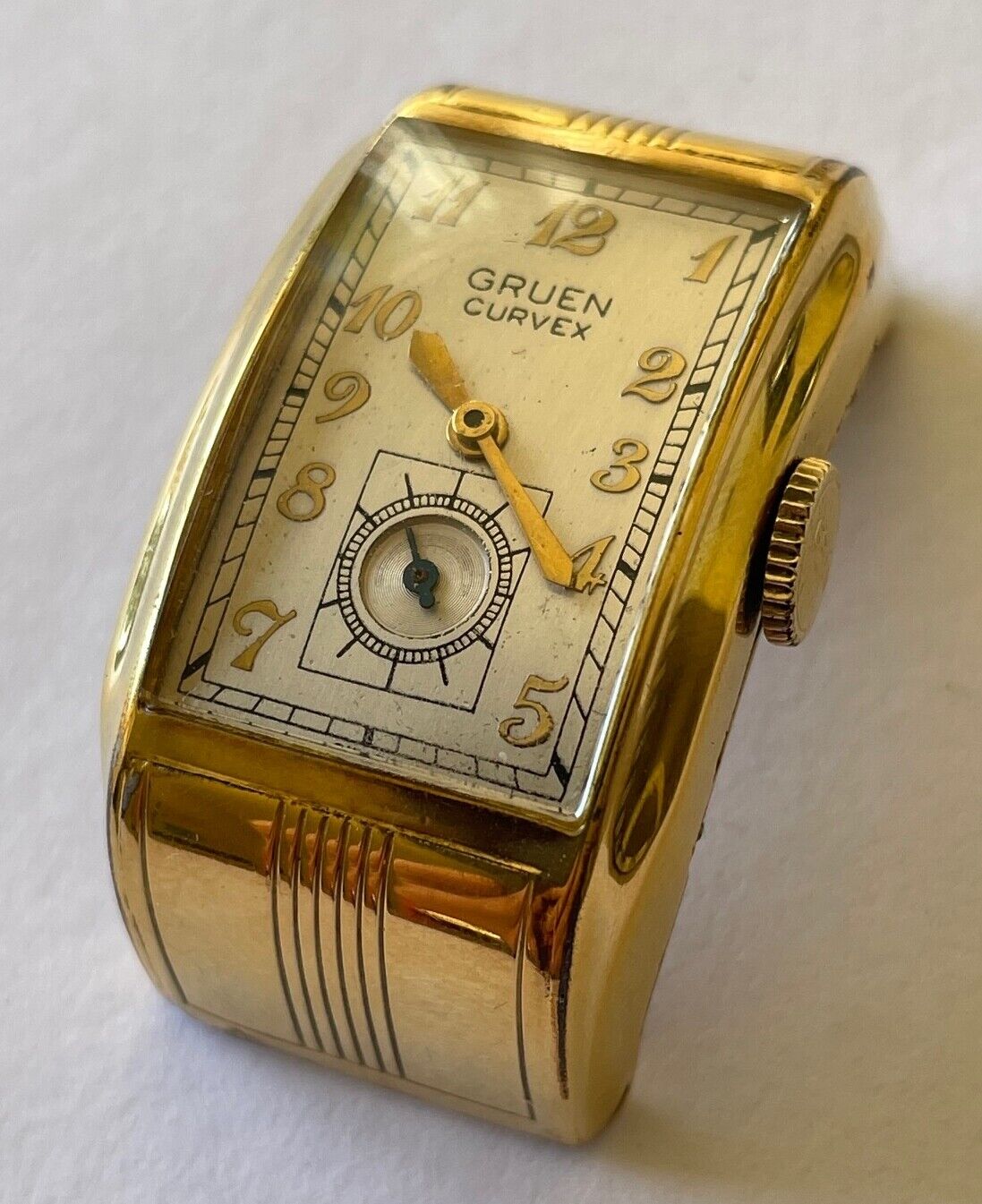 Vintage 1937 Gruen Curvex Lord Ristside Drivers Extreme Curxex Wrist Watch YGF
