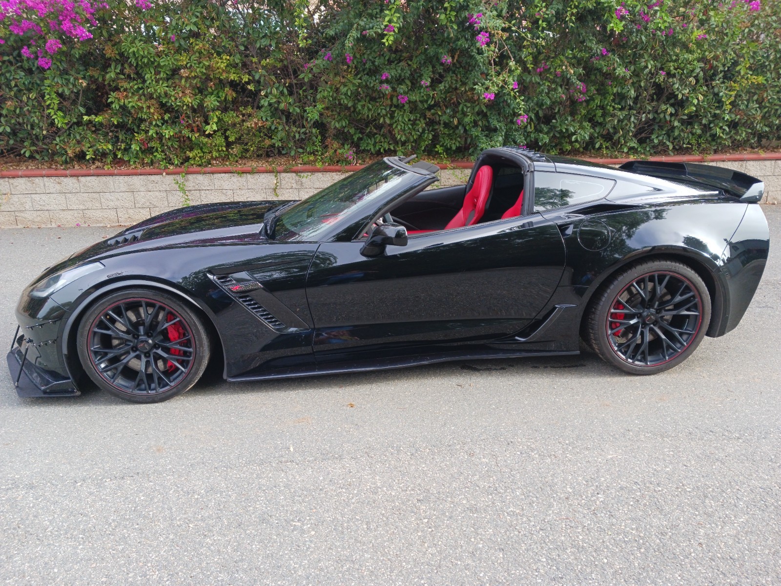 2019 Black Chevrolet Corvette   | C7 Corvette Photo 2