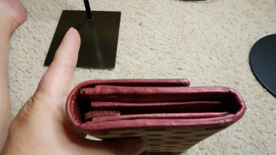 Gucci GG Monogram Canvas Lovely Heart Long Wallet On Chain - Image 4 of 4