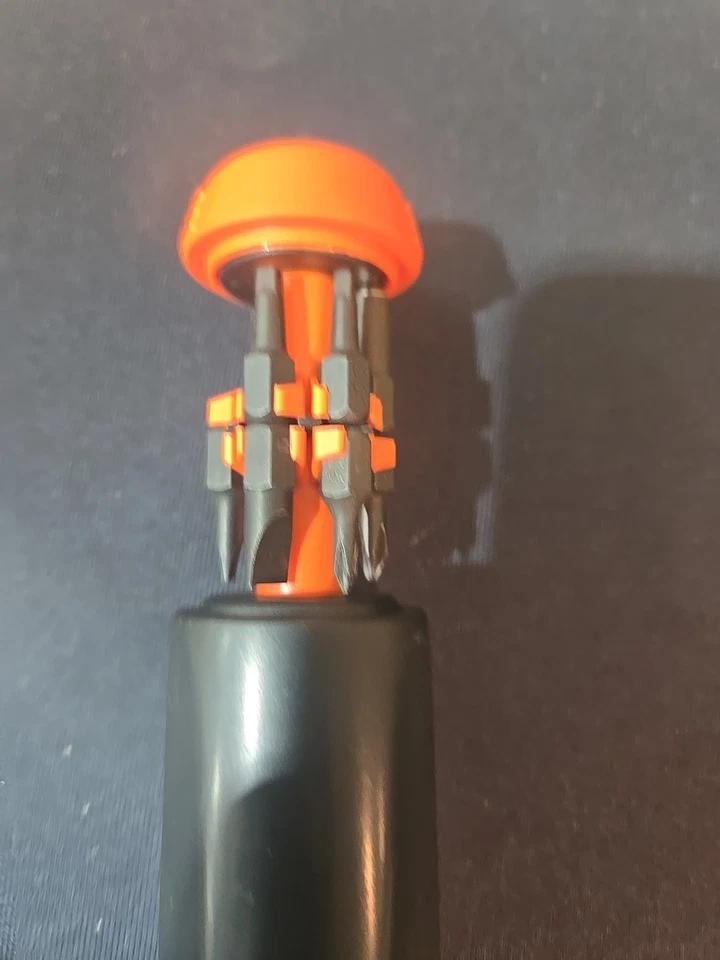 LTT Linus Tech Tips Multi-Bits Orange/Black Ratcheting Screwdriver -- Excellent - Image 2 of 4