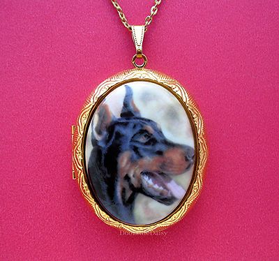 doberman pendant