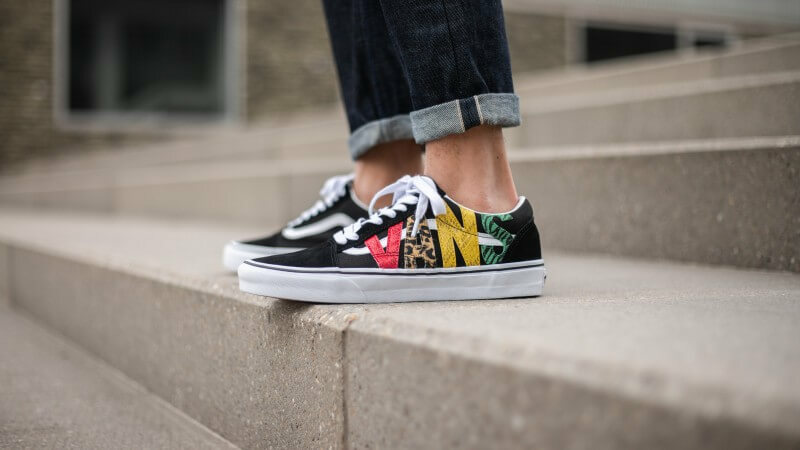 完売近い!! UNISEX !! ☆Vans アニマル OLD SKOOL RASTA/BLACK NIB VANS Multi ANIMAL RASTA Black OLD SKOOL Sneakers Shoes 7