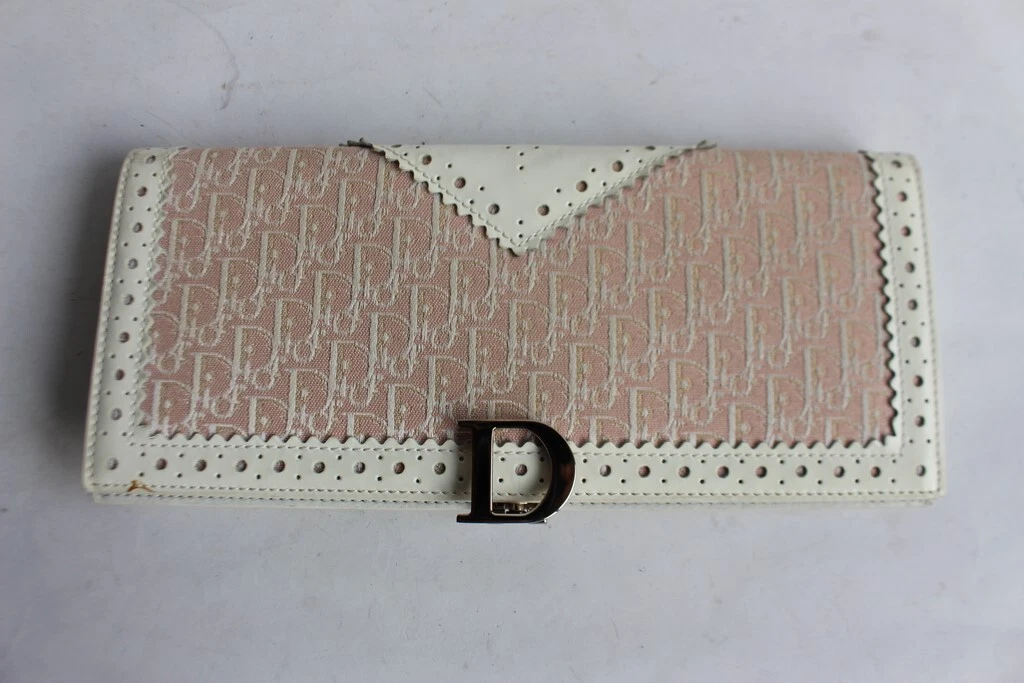 CHRISTIAN DIOR Portefeuille monogramme rose vintage (34694)