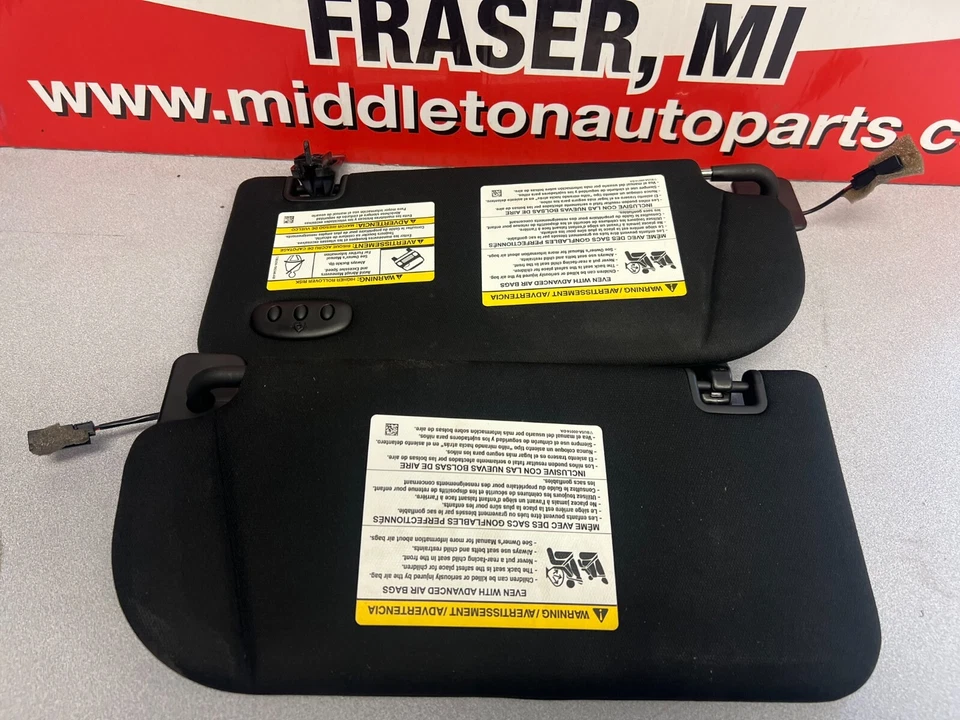 Lincoln MKC 2015 parasoles parasoles espejos retrovisores de tocador Foto 2 de 4