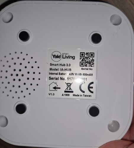 Yale Smart Hub 3.0 Wall Bracket - Security alarm - Free Post - fittings included - Picture 5 of 6