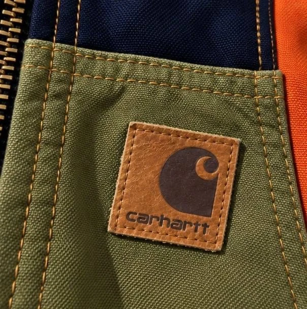Carhartt Vintage Jacket Mens Size M Reworked Patchwock Winter Jacket image 4