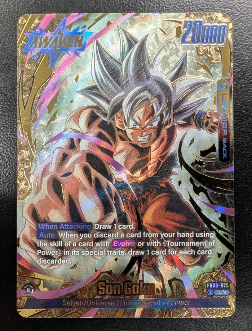 Son Goku FB09-025 Leader Super Alternate Art Dual Evolution Dragon