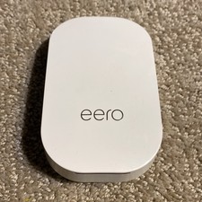 eero Beacon D010001 Mesh WiFi Range Extender Wireless Access Point White