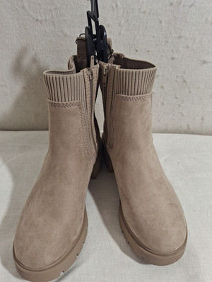 No Boundaries Knit Chelsea Ankle Boots Women's Size Bone Synthetic Block  Heel