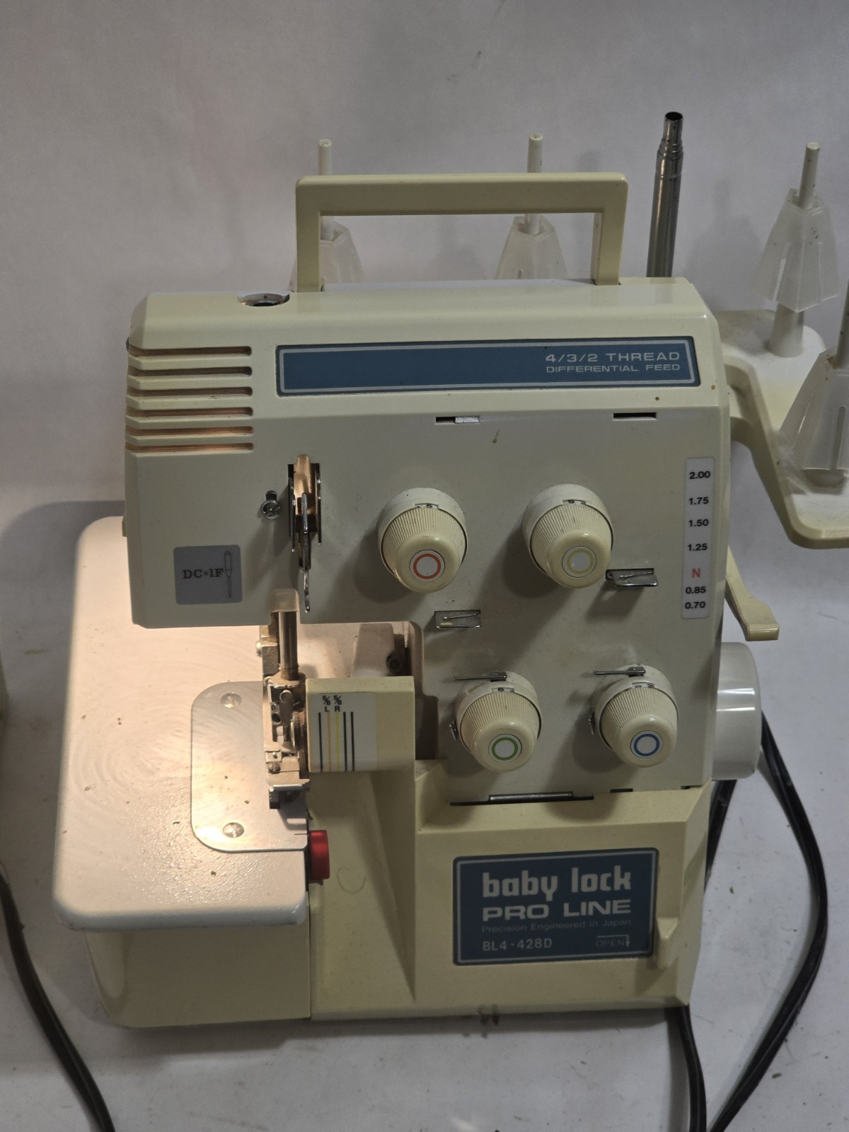 Vintage Baby Lock PRO LINE Serger Sewing Machine Model BL4-428D - JAPAN W/ Pedal