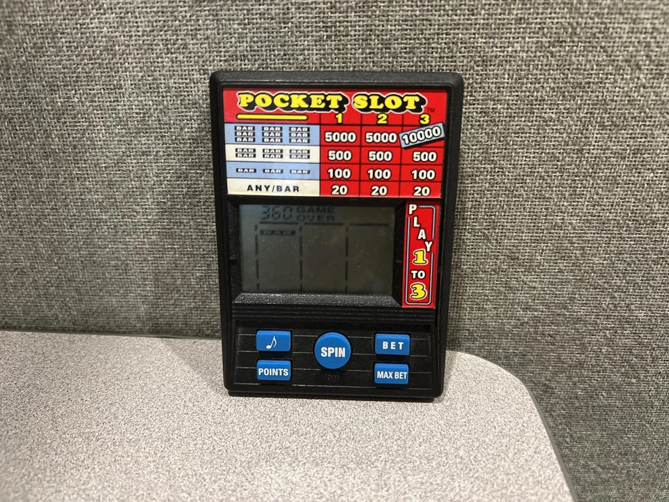 LCD portátil Radica vintage - Ranura de bolsillo - ¡¡¡PROBADO Y FUNCIONA!!!! Foto 3 de 4