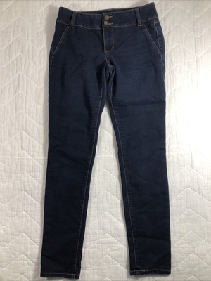 D. Jeans Women s Size 6 Denim Blue Dark Wash Skinny Stretch Low Rise Stretch