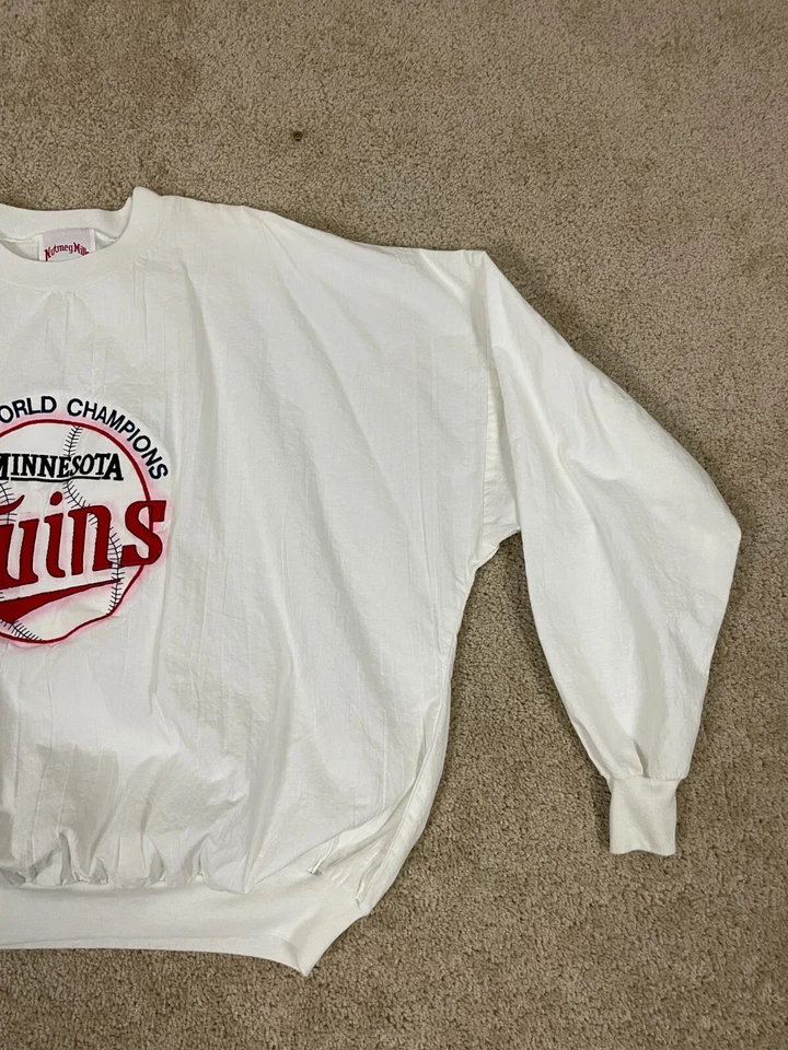 Vintage Nutmeg Mills Pullover Sweatshirt Mens One Size MLB Minnesota Twins White - Image 4 of 4