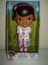 B6 NEW Disney Jr Doc McStuffins Toy Hospital Time For A Check Up 9" Doll