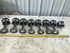 Volvo Penta 5.7 L GS 350 V8 GM Marine Boat Engine connecting rods and pistons