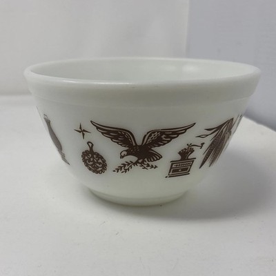 Near MINT Vintage Pyrex 401 Early American 1.5 Pt Mixing Bowl - No Fading/Chips