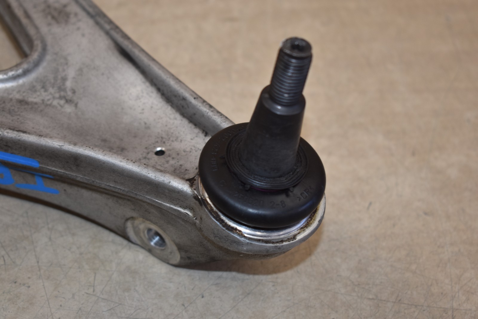 04-06 PORSCHE CARRERA GT FRONT SUSPENSION LOWER CONTROL ARM GENUINE #98034115300