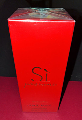 Giorgio Armani Si Passione Eau de Parfum Spray Floral 3.4 fl oz Regular