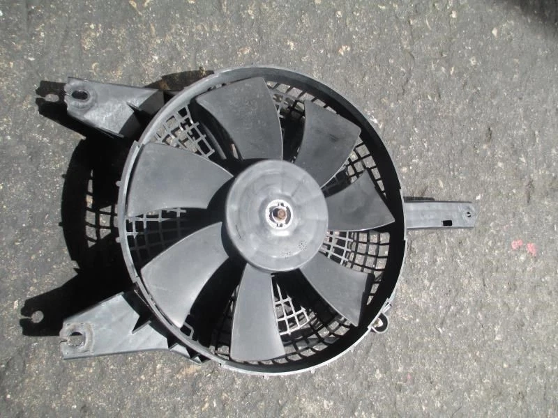 Radiator Fan Motor Fan Assembly Condenser Fits 90-95 MAZDA 323 447509 - Image 2 of 2