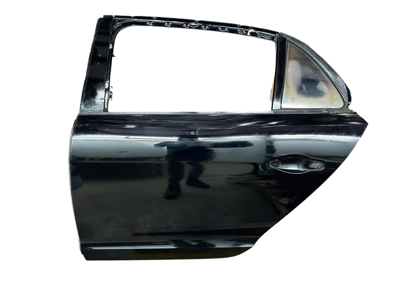 2014-2019 BENTLEY FLYING SPUR 4W 223B OEM LH REAR LEFT DOOR SHELL | BLACK (6923)