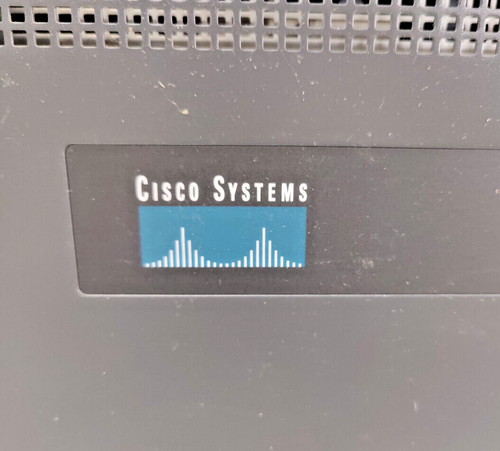 Cisco Catalyst WS-C4500 Systems, Catalyst 4503, WS-X4013+, WS-X4424-GB-RJ45 - 第 2/13 張圖片