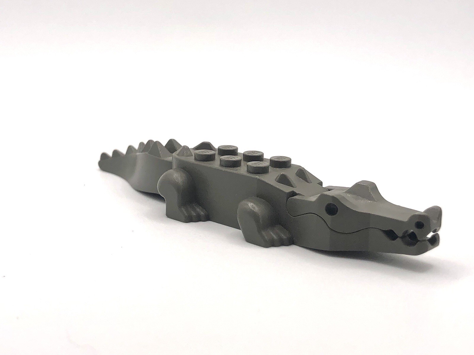 LEGO minifigure - Animal - Crocodile - Dark Gray 8 Teeth Alligator Caiman 6027