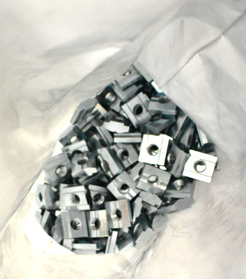 Lot of 110 T Slot Nuts 18mm x 7.5mm Self Aligning M8 Zinc Plated Steel 102603