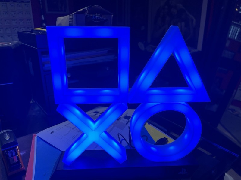 Playstation Official Licensed Icons Blue Light 3 Modes/charger/battery