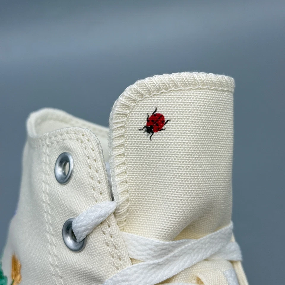 Zapatillas Converse Para Mujer 7 Bordadas Frog Lily Pad Agotadas A14866C Foto 3 de 4