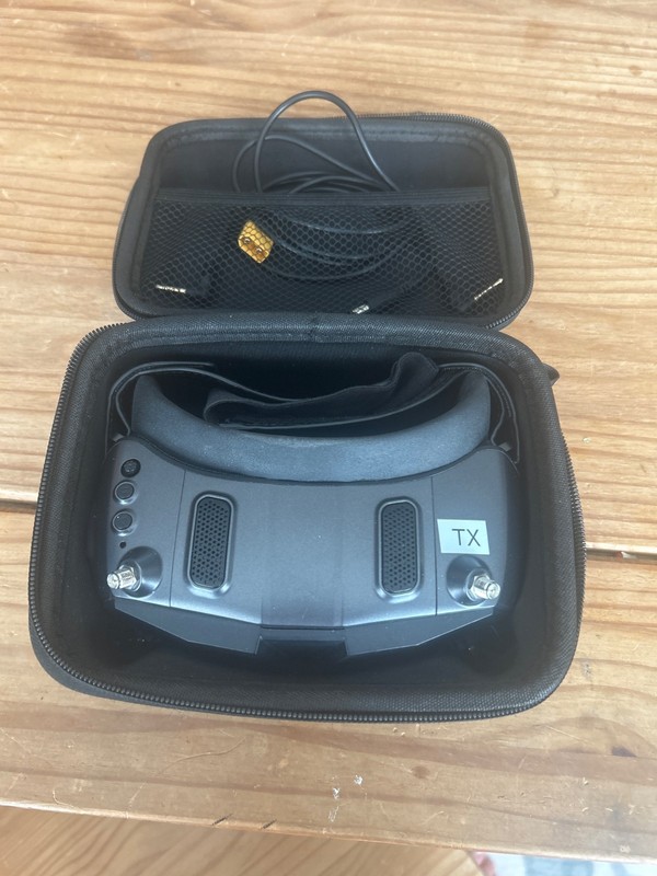 Walksnail avatar X FPV goggles Gen 1 w external head tracker and patch antennas