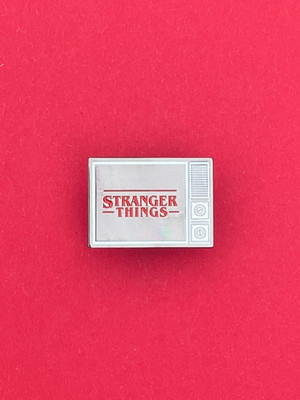 Pin/Anstecknadel/Emaille-Brosche für STRANGER THINGS* Fans/Friends don't lie
