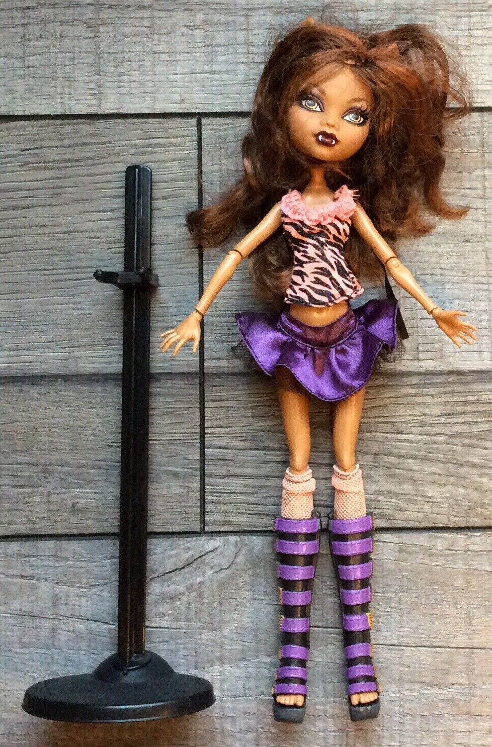 Monster High Doll Clawdeen Wolf / Basic/ Collectibles / Rare/ 