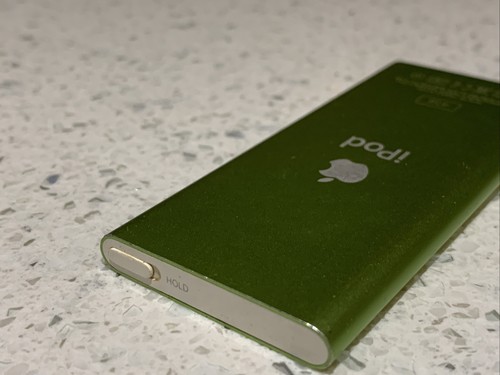 Official Apple iPod Nano 2nd Generation 4GB Green With Brand New Belkin Case - Picture 9 of 12