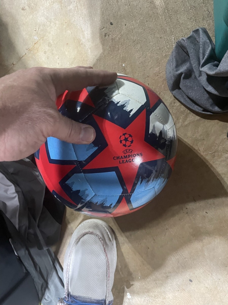Adidas UEFA Champions League Saint Petersburg Final Ball Adidas UEFA Champions League Saint Petersburg Final Ball