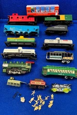 31pc Lot, HO Electric Train Set tested many brands, all locomotives Run + Parts
