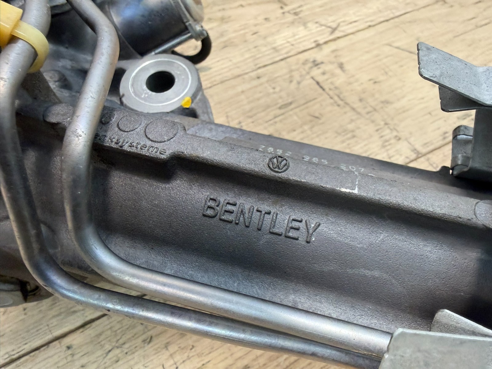 2013 Bentley Continental GT Power Steering Rack and Pinion 3W1422061D OEM