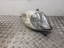 Feu avant (phare) Toyota YARIS