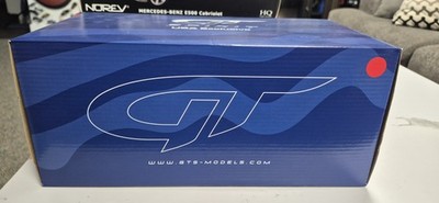 EXTREMELY RARE 1:18 SCALE DODGE CHARGER SRT BLACK , USA EXCLUSIVE,  NIB .