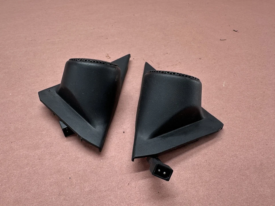 BMW E28 528e 524td 528I 533I 535I Tweeter Door Speaker Pair OEM #86160 - Image 2 of 4